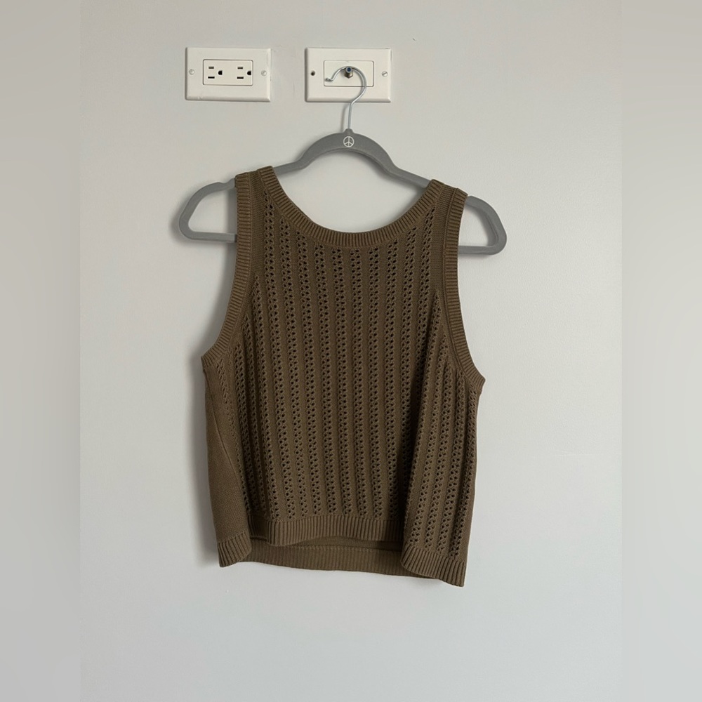 Banana Republic Crochet Sweater Vest | Never Worn